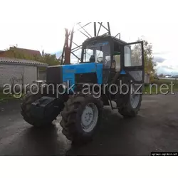 Колісний трактор МТЗ-1221