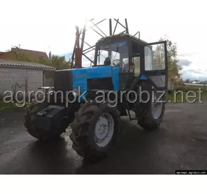 Колісний трактор МТЗ-1221